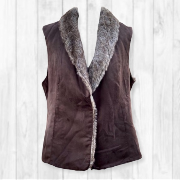 Crosby Faux Fur Lined Vest with Pockets (XL) - Picture 1 of 5